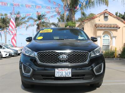 2016 Kia Sorento LX   - Photo 2 - Santa Maria, CA 93458