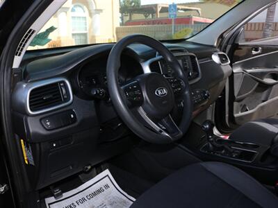 2016 Kia Sorento LX   - Photo 17 - Santa Maria, CA 93458