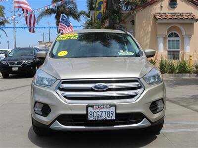 2018 Ford Escape SE - Photo 2 - Santa Maria, CA 93458