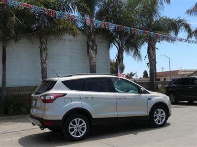 2018 Ford Escape SE - Photo 6 - Santa Maria, CA 93458