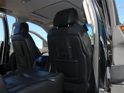 2016 Cadillac Escalade ESV Luxury Collection   - Photo 27 - Santa Maria, CA 93458