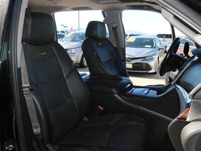 2016 Cadillac Escalade ESV Luxury Collection   - Photo 26 - Santa Maria, CA 93458
