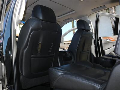 2016 Cadillac Escalade ESV Luxury Collection   - Photo 37 - Santa Maria, CA 93458
