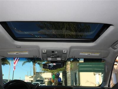 2016 Cadillac Escalade ESV Luxury Collection   - Photo 34 - Santa Maria, CA 93458