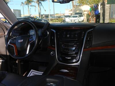 2016 Cadillac Escalade ESV Luxury Collection   - Photo 32 - Santa Maria, CA 93458