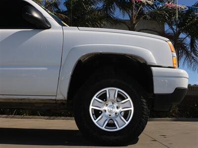 2007 Chevrolet Silverado 1500 Classic 4X4 5.3 FFV   - Photo 12 - Santa Maria, CA 93458