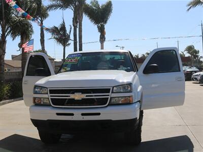 2007 Chevrolet Silverado 1500 Classic 4X4 5.3 FFV   - Photo 24 - Santa Maria, CA 93458