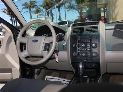 2011 Ford Escape XLS   - Photo 27 - Santa Maria, CA 93458