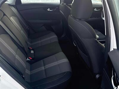 2023 Kia Forte EX   - Photo 14 - Acheson, AB T7X 5A3