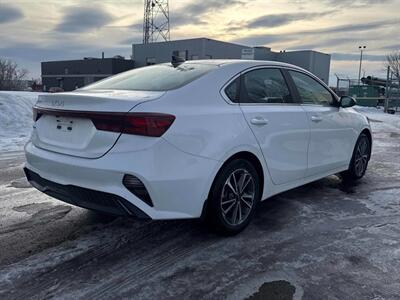 2023 Kia Forte EX   - Photo 6 - Acheson, AB T7X 5A3