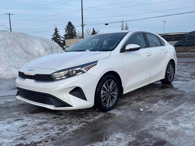2023 Kia Forte EX  