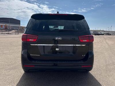 2019 Kia Sedona LX   - Photo 4 - Acheson, AB T7X 5A3
