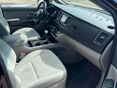 2019 Kia Sedona LX   - Photo 9 - Acheson, AB T7X 5A3