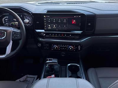 2023 GMC Sierra 1500 SLT Premium Plus 6.2L 4x4 - Photo 11 - St Albert, AB T8N 3Z7