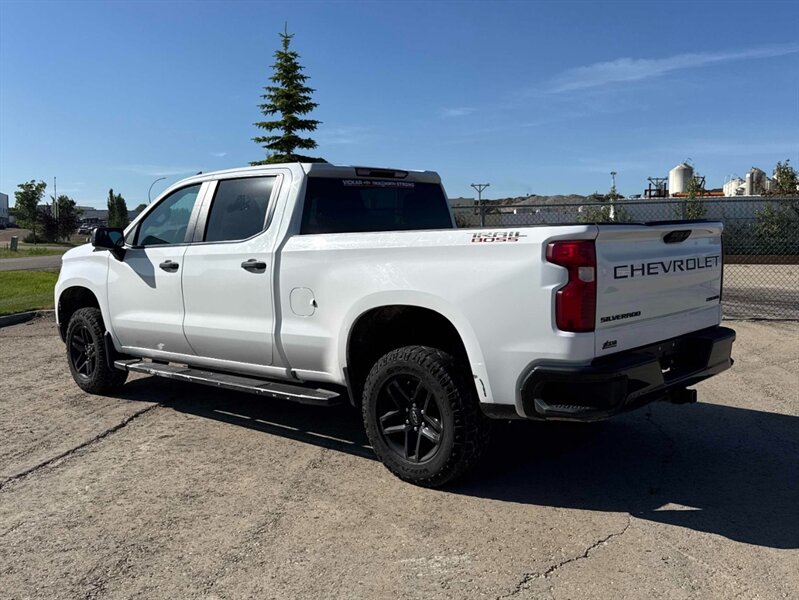 2023 Chevrolet Silverado 1500 Custom Trail Boss 4x4 - Photo 4 - Acheson, AB T7X 5A3