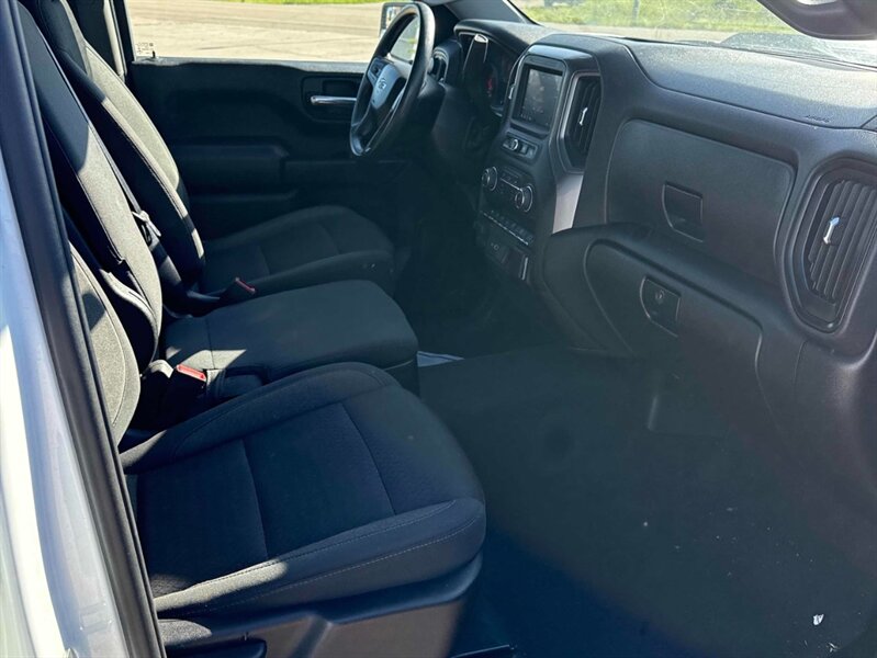 2023 Chevrolet Silverado 1500 Custom Trail Boss 4x4 - Photo 10 - Acheson, AB T7X 5A3