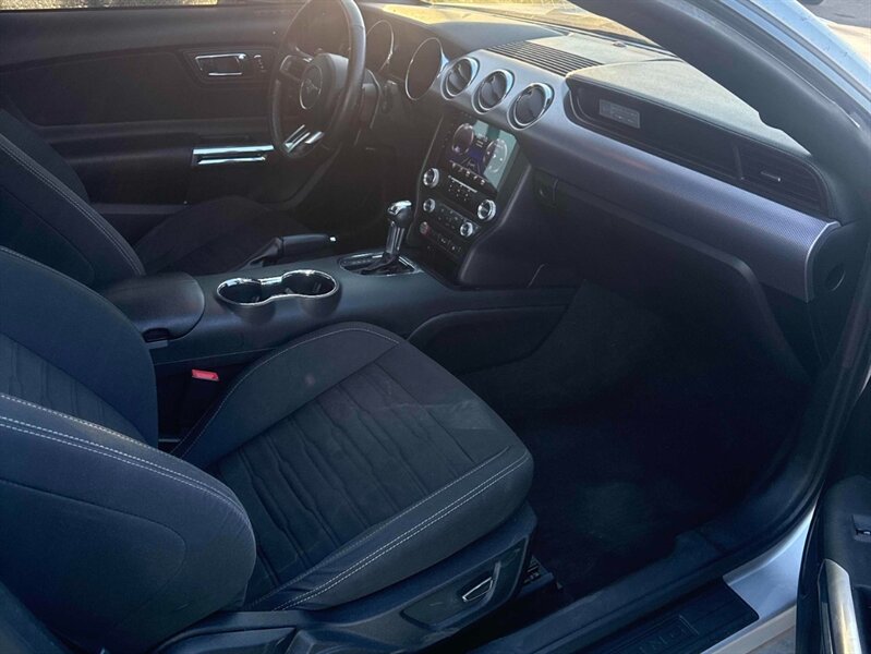 2017 Ford Mustang EcoBoost - Photo 9 - Edmonton, AB T5L 2J7