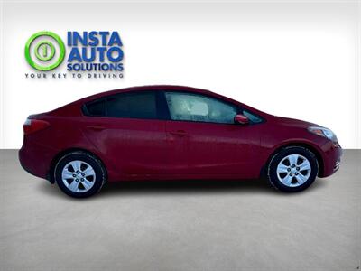 2015 Kia Forte LX   - Photo 4 - Acheson, AB T7X 5A3