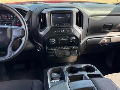 2023 Chevrolet Silverado 1500 Custom 6.6ft Box 4x4 - Photo 9 - St Albert, AB T8N 3Z7