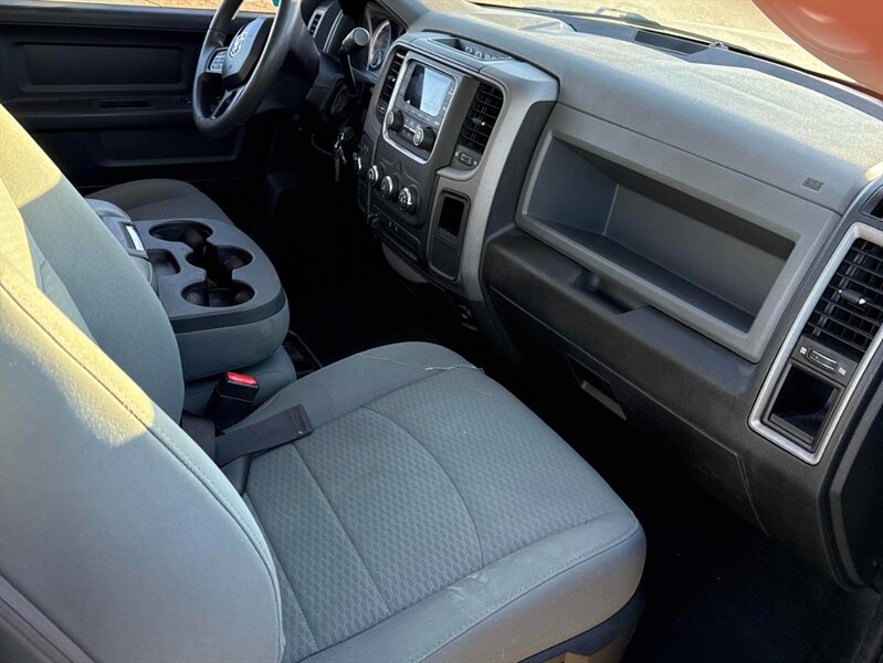 2018 RAM 1500 ST - Photo 8 - Acheson, AB T7X 5A3