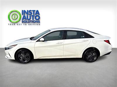 2023 Hyundai ELANTRA Preferred   - Photo 3 - Edmonton, AB T5L 2J7