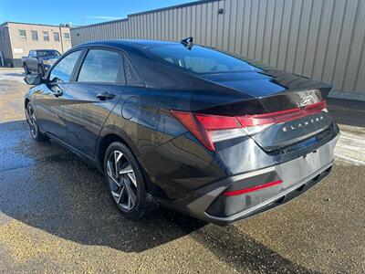 2024 Hyundai ELANTRA Preferred Tech   - Photo 6 - St Albert, AB T8N 3Z7