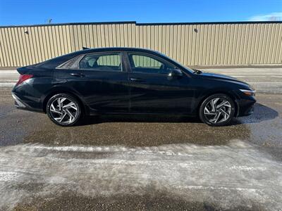 2024 Hyundai ELANTRA Preferred Tech   - Photo 5 - St Albert, AB T8N 3Z7