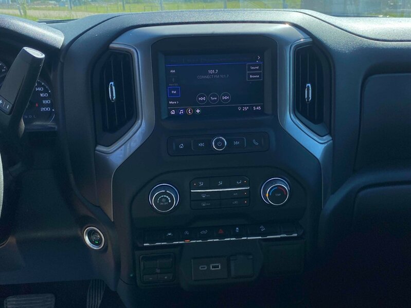 2023 Chevrolet Silverado 1500 Z-71 4x4 - Photo 9 - St Albert, AB T8N 3Z7