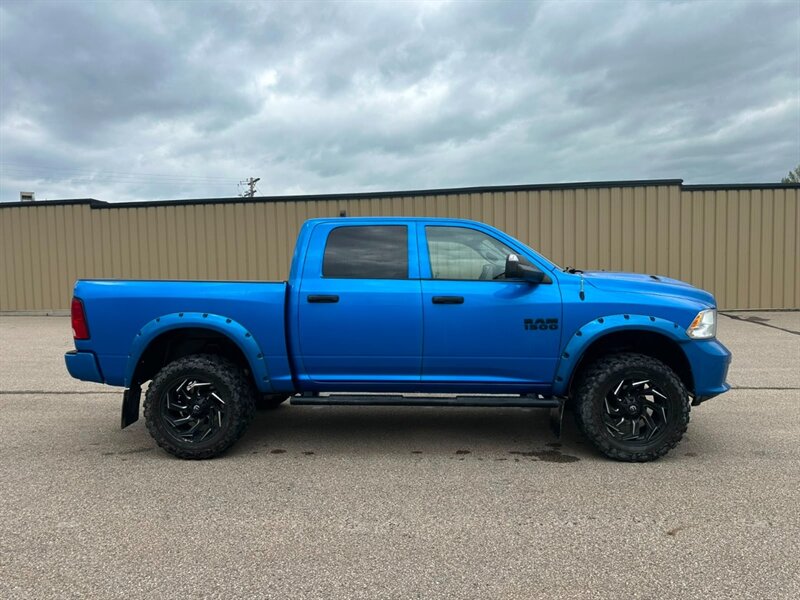 2021 RAM 1500 Classic Express 4x4 - Photo 4 - St Albert, AB T8N 3Z7