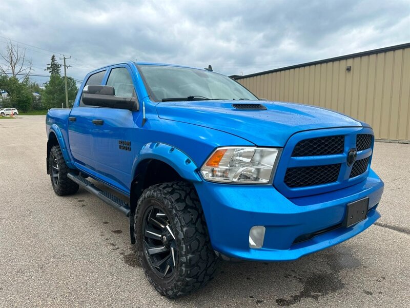 2021 RAM 1500 Classic Express 4x4 - Photo 3 - St Albert, AB T8N 3Z7