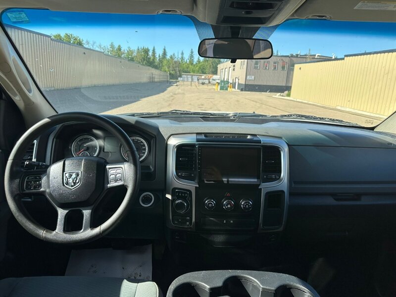 2017 RAM 1500 SLT - Photo 12 - St Albert, AB T8N 3Z7