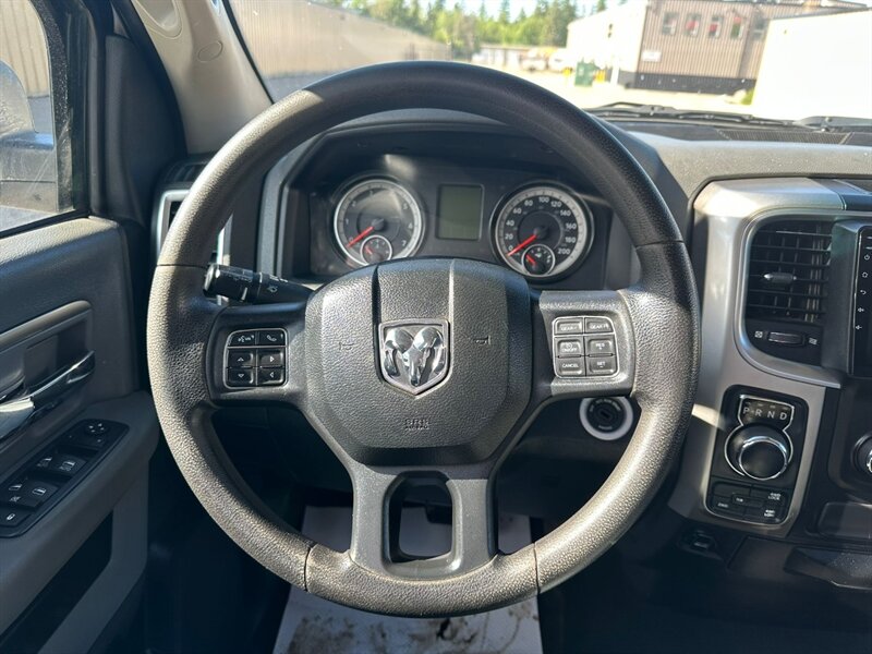 2017 RAM 1500 SLT - Photo 13 - St Albert, AB T8N 3Z7
