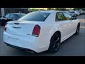 2023 Chrysler 300 Series Touring L   - Photo 6 - St Albert, AB T8N 3Z7