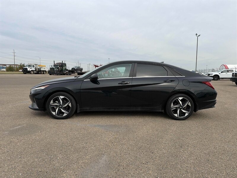 2023 Hyundai ELANTRA Hybrid Luxury - Photo 3 - Edmonton, AB T5L 2J7