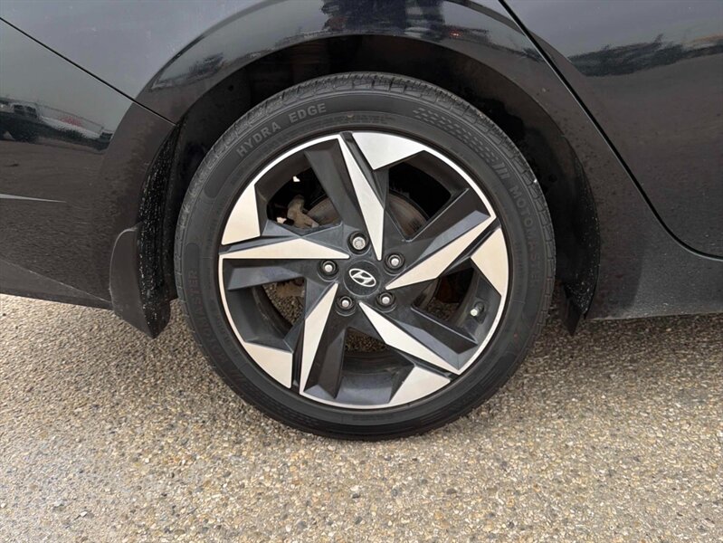 2023 Hyundai ELANTRA Hybrid Luxury - Photo 19 - Edmonton, AB T5L 2J7