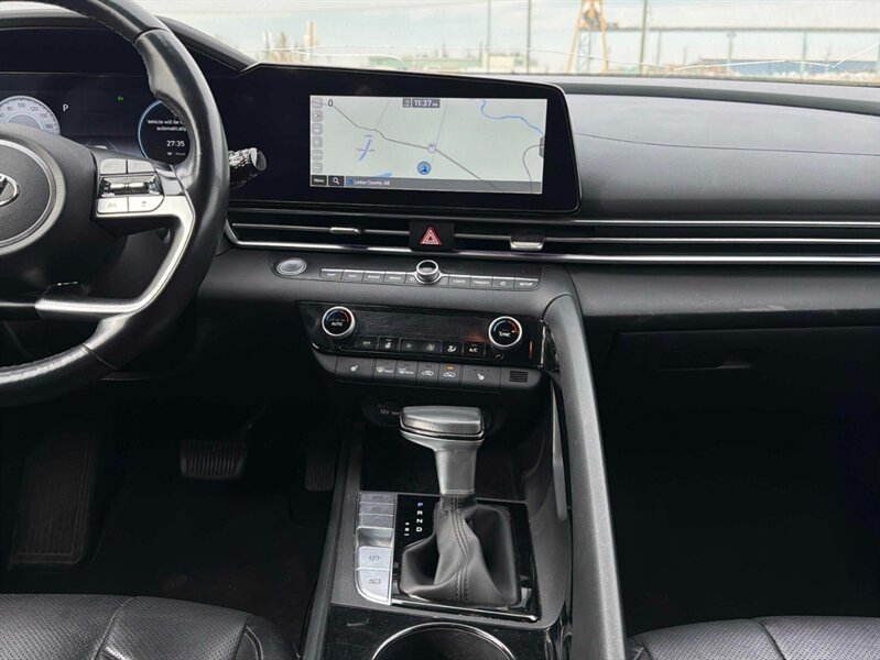 2023 Hyundai ELANTRA Hybrid Luxury - Photo 11 - Edmonton, AB T5L 2J7