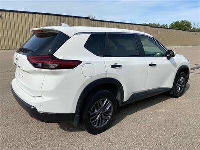 2024 Nissan Rogue S  AWD - Photo 4 - St Albert, AB T8N 3Z7