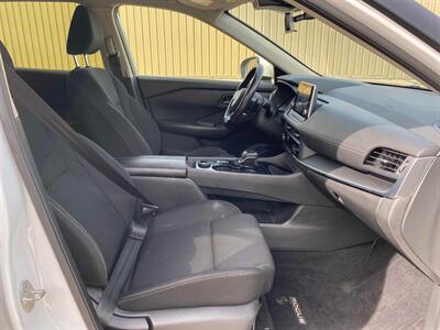 2024 Nissan Rogue S  AWD - Photo 10 - St Albert, AB T8N 3Z7