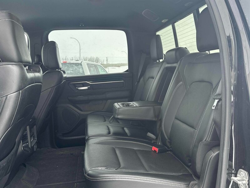 2022 RAM 1500 Rebel Night Crew Cab 4x4 - Photo 13 - Edmonton, AB T5L 2J7