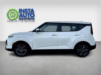 2020 Kia Soul EX   - Photo 2 - Acheson, AB T7X 5A3