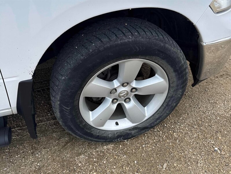 2021 RAM 1500 Classic SXT 4X4 - Photo 13 - St Albert, AB T8N 3Z7