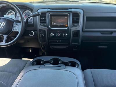 2019 RAM 1500 Classic Express 4x4 - Photo 8 - St Albert, AB T8N 3Z7