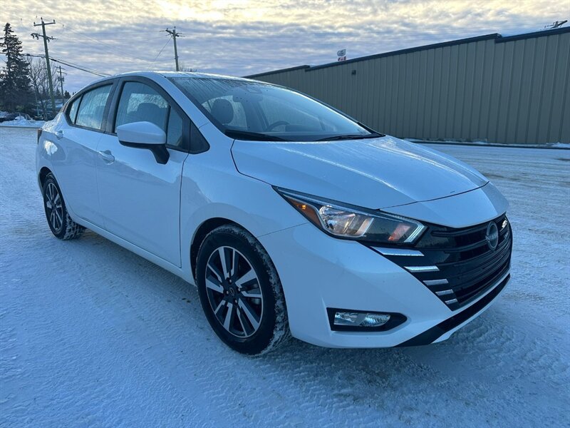 2024 Nissan Versa SV - Photo 3 - St Albert, AB T8N 3Z7