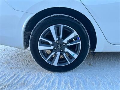 2024 Nissan Versa SV - Photo 16 - St Albert, AB T8N 3Z7
