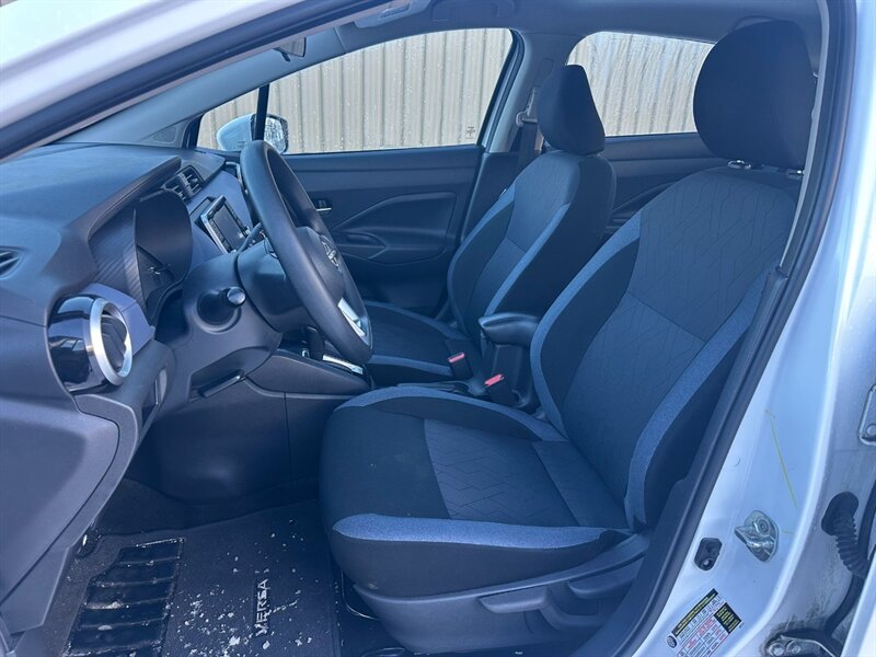 2024 Nissan Versa SV - Photo 11 - St Albert, AB T8N 3Z7