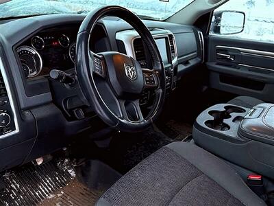 2017 RAM 1500 SLT  4X4 - Photo 9 - Edmonton, AB T5L 2J7