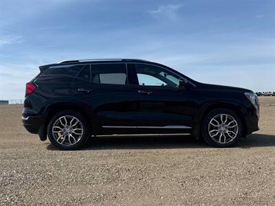 2023 GMC Terrain Denali AWD - Photo 5 - St Albert, AB T8N 3Z7