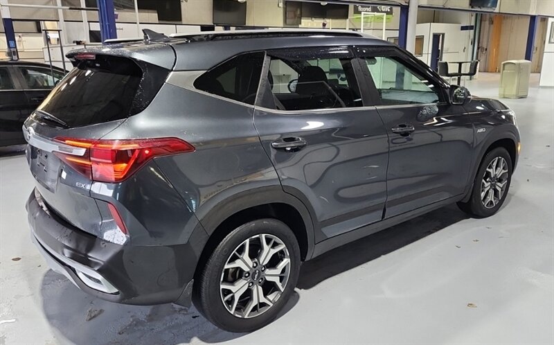 2021 Kia Seltos EX Premium AWD - Photo 5 - St Albert, AB T8N 3Z7