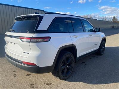 2023 Jeep Grand Cherokee Limited  4x4 - Photo 8 - St Albert, AB T8N 3Z7