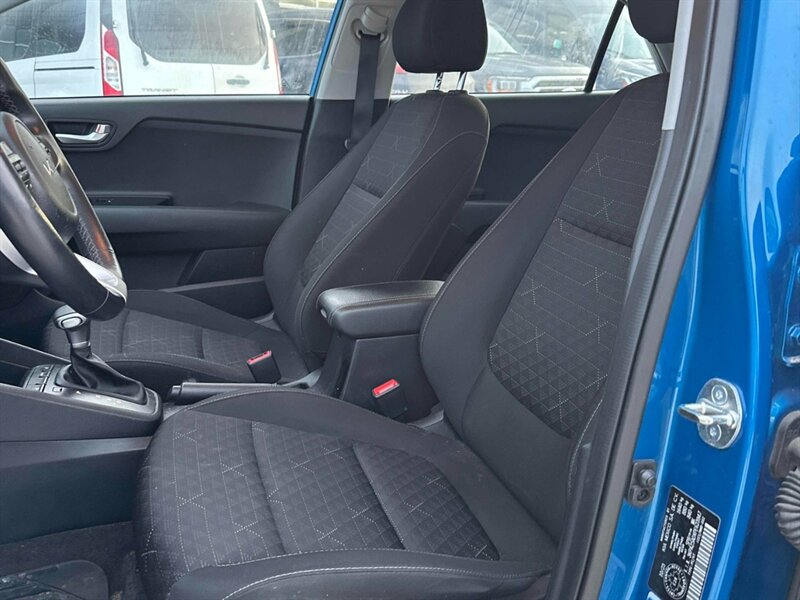 2023 Kia Rio 5-Door S - Photo 10 - Acheson, AB T7X 5A3